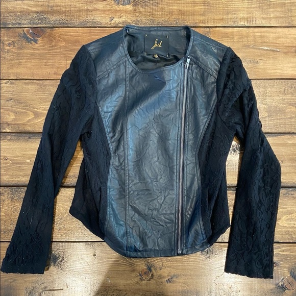 Faux Leather Jacket ~ lace sleeves - Picture 3 of 8